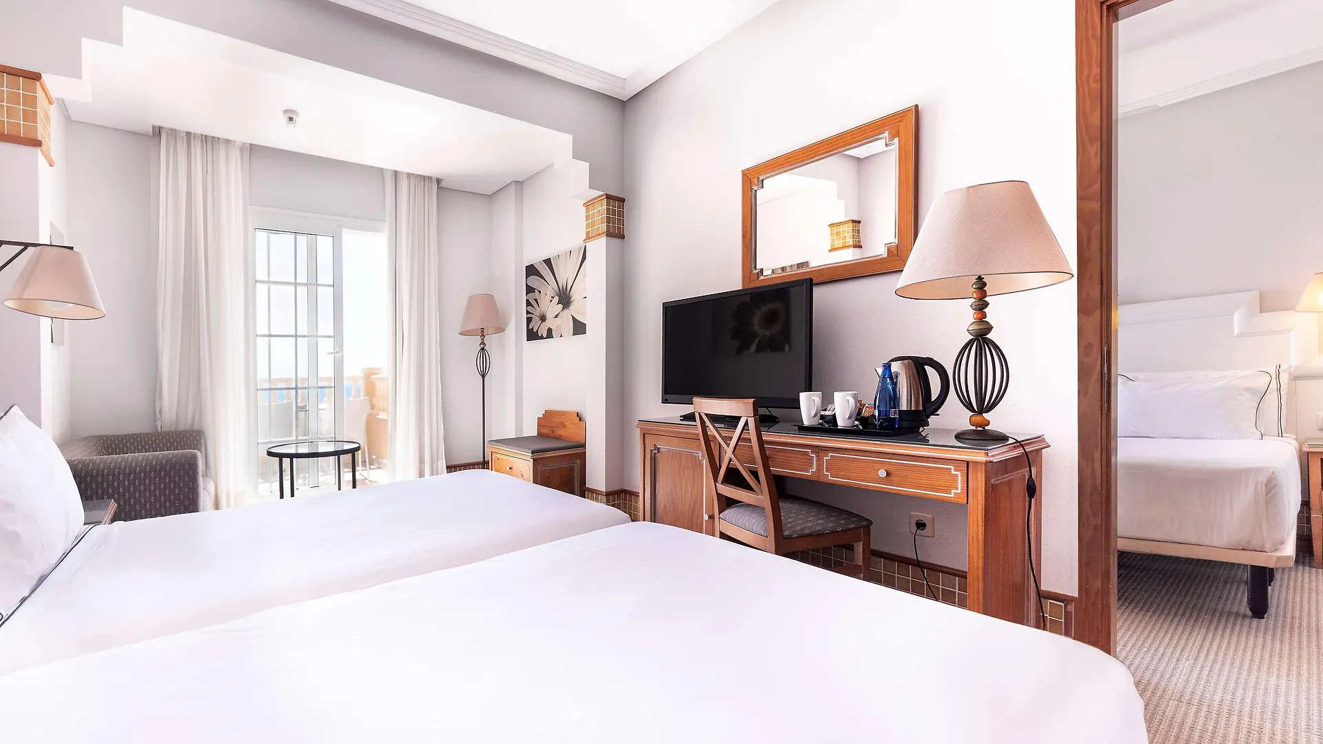 Hotel Melia Isla Canela