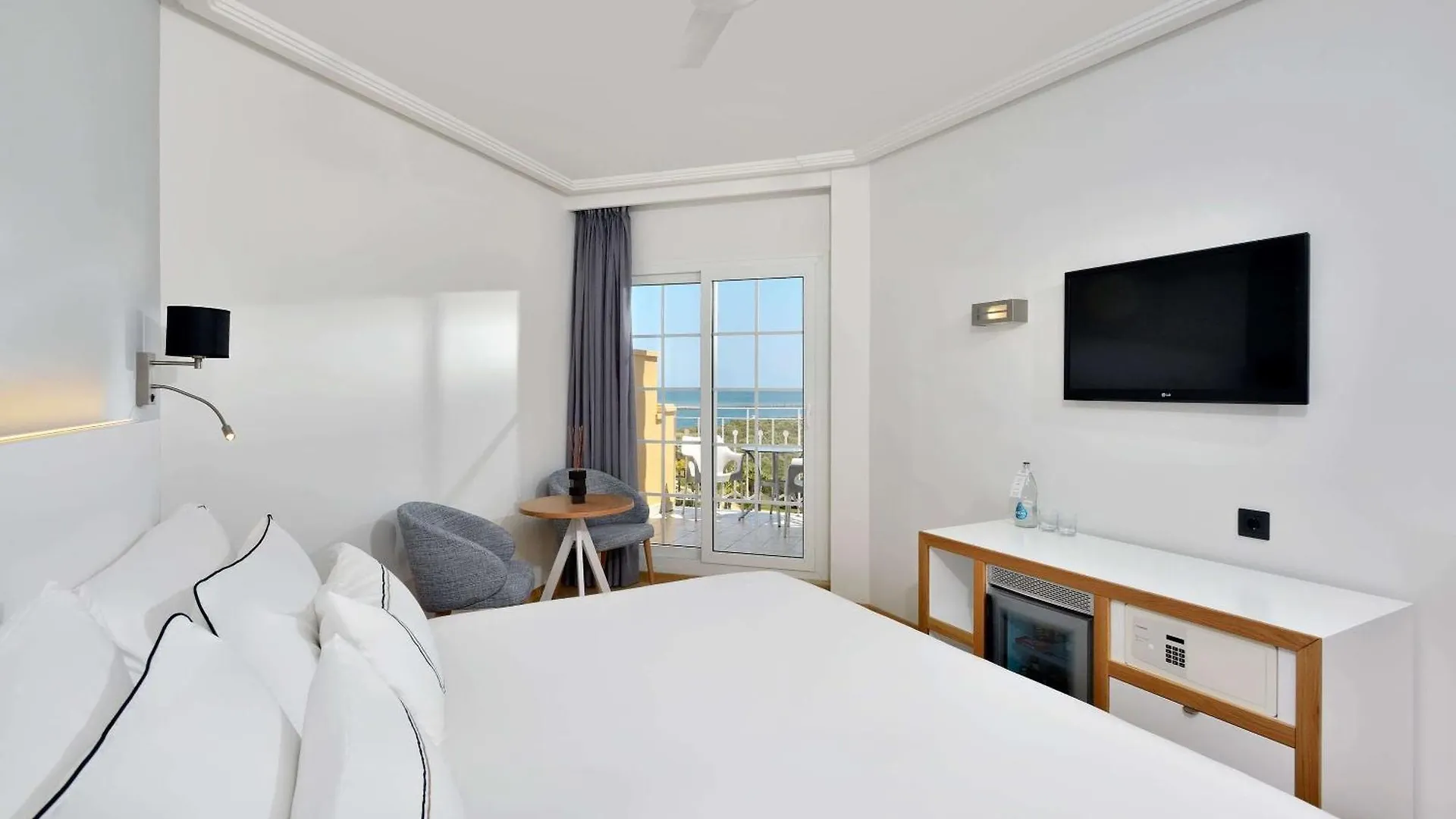 Melia Isla Canela 4*,  Spain